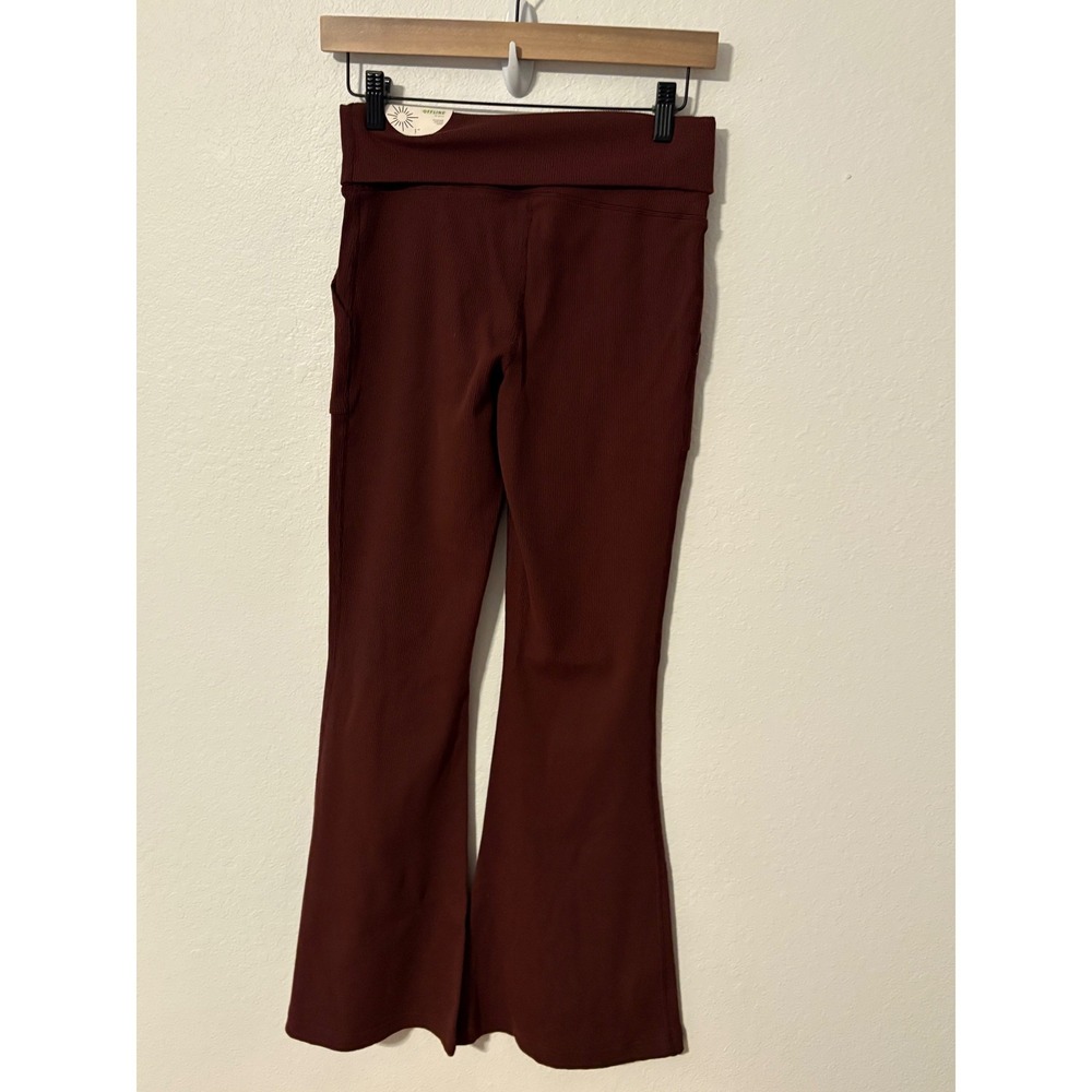 NWT OFFLINE by Aerie Ribbed Foldover Low Rise Flare Leggings Burgundy L SHORT - Picture 5 of 7